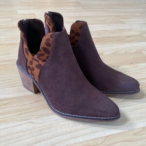 Pierre Dumas Suede Ankle Boots